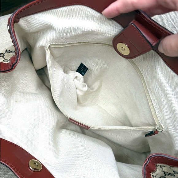Gucci authentic Sukey bag brown monogram canvas with brick red leather handles - Picture 15 of 16